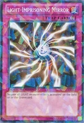 Light-Imprisoning Mirror