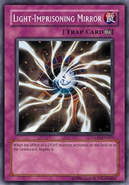 Light-Imprisoning Mirror
