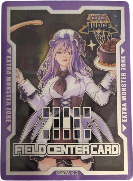 Official Judge Field Center Token: Patissciel Couverture